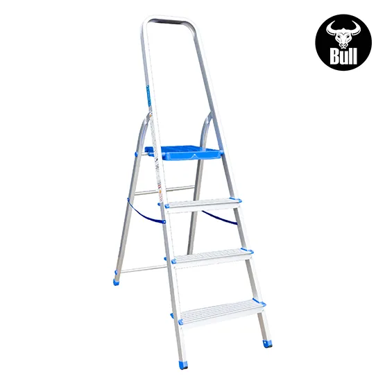 ESCALERA ALUMINIO TIPO BANQUETA 4 PASOS 150KG 0.84m AB150-4IA AMERICAN BULL