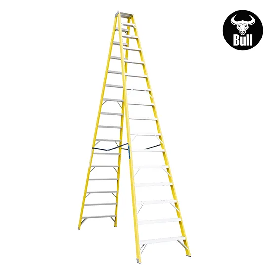 ESCALERA FIBRA TIJERA DOBLE ACCESO 16 PASOS 150KG 4.88m FTD150-16IA AMERICAN BULL