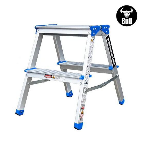 ESCALERA ALUMINIO TIPO BANQUETA DOBLE 2 PASOS 150KG 0.44m ABD150-2IA AMERICAN BULL