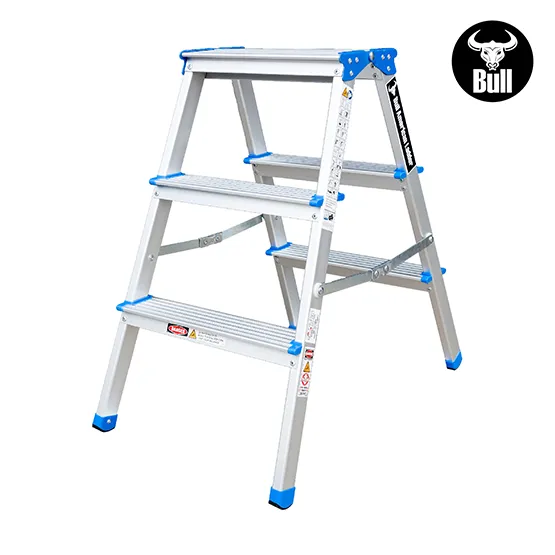 ESCALERA ALUMINIO TIPO BANQUETA DOBLE 3 PASOS 150KG 0.66m ABD150-3IA AMERICAN BULL