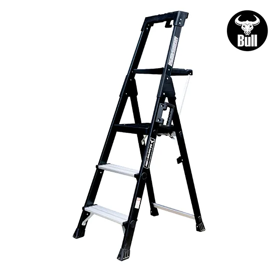 ESCALERA ALUMINIO PORTÁTIL HIGH QUALITY 3 PASOS 150KG 0.72m APHQ150-3IA AMERICAN BULL