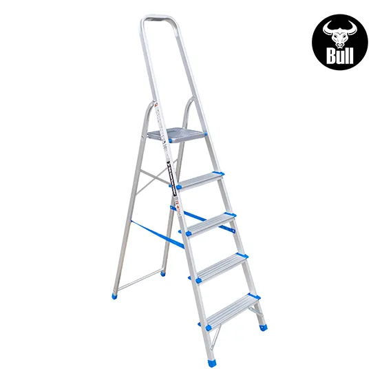 ESCALERA ALUMINIO TIPO BANQUETA ECONOMIC 5 PASOS 150KG 1.06m EAB150-5IA AMERICAN BULL